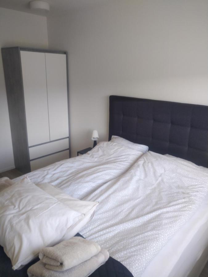 Guesthouse Maddy Husavik Bagian luar foto