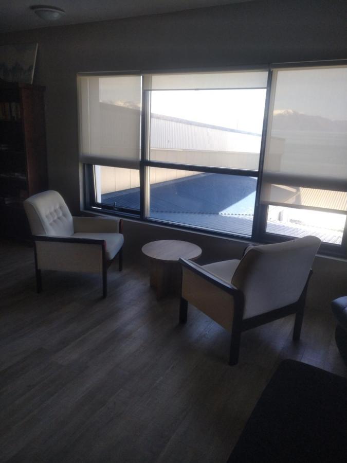 Guesthouse Maddy Husavik Bagian luar foto
